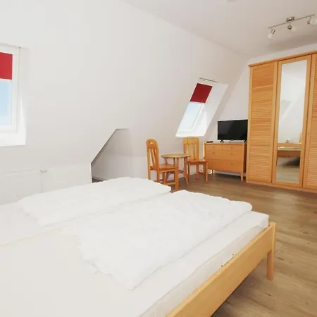 Appartement Hafennahe Mit Balkon Und Meerblick - Hafenhaeuser Wiek 17 *